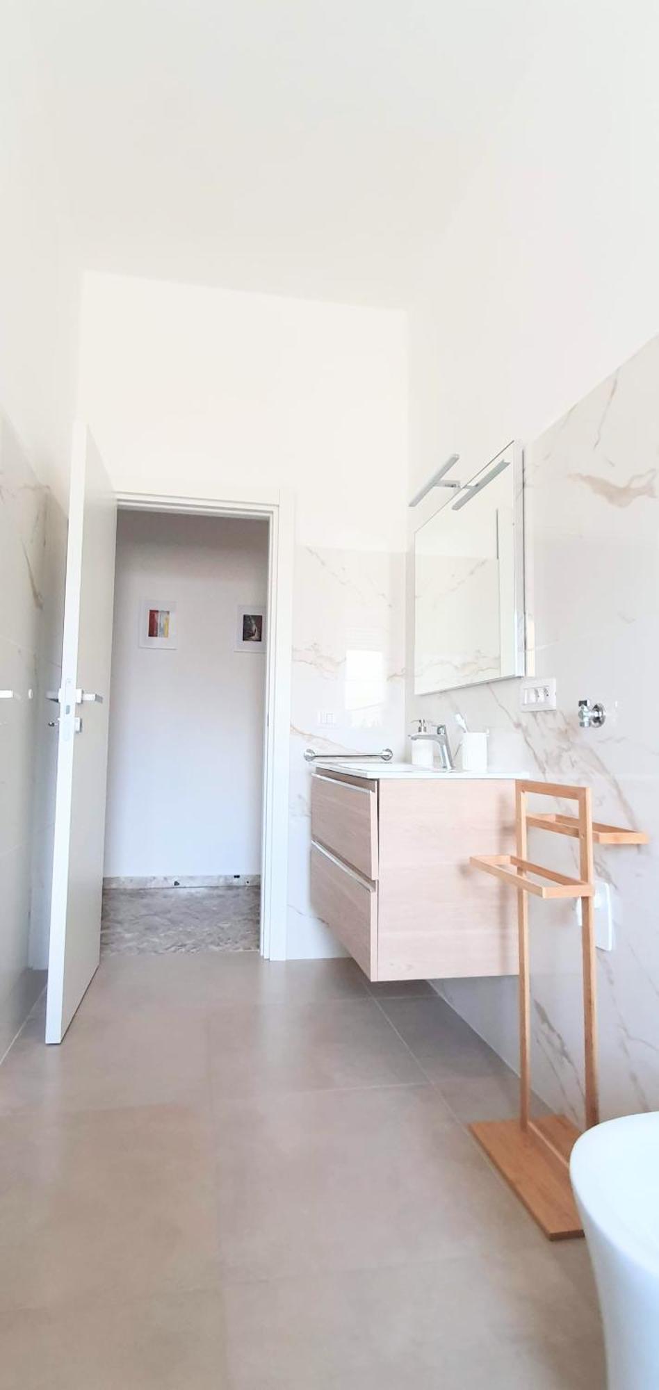 Angela'S Apartment. Elegant Two Bedroom House In Irsina Exterior photo