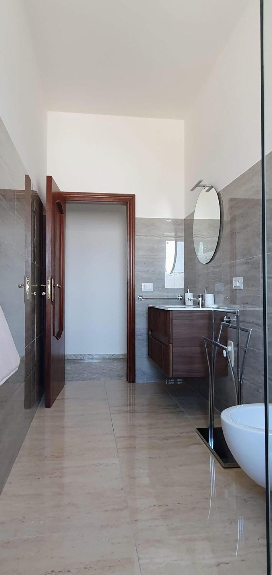 Angela'S Apartment. Elegant Two Bedroom House In Irsina Exterior photo